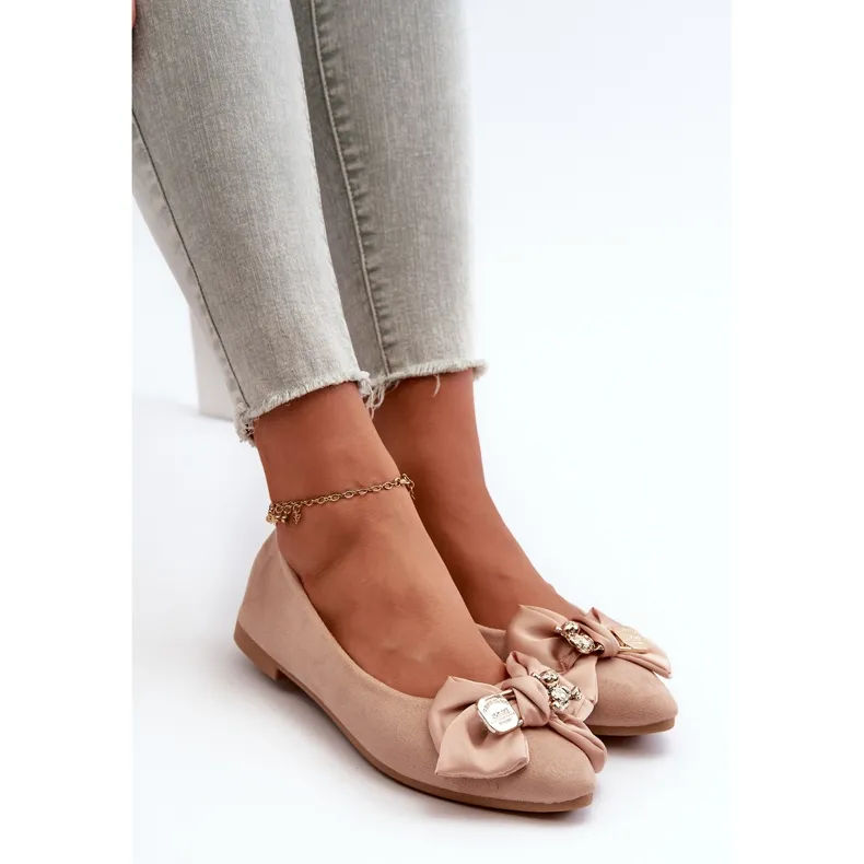 Ballerines Femme En Daim Eco Avec Noeud Et Broche Beige Satris