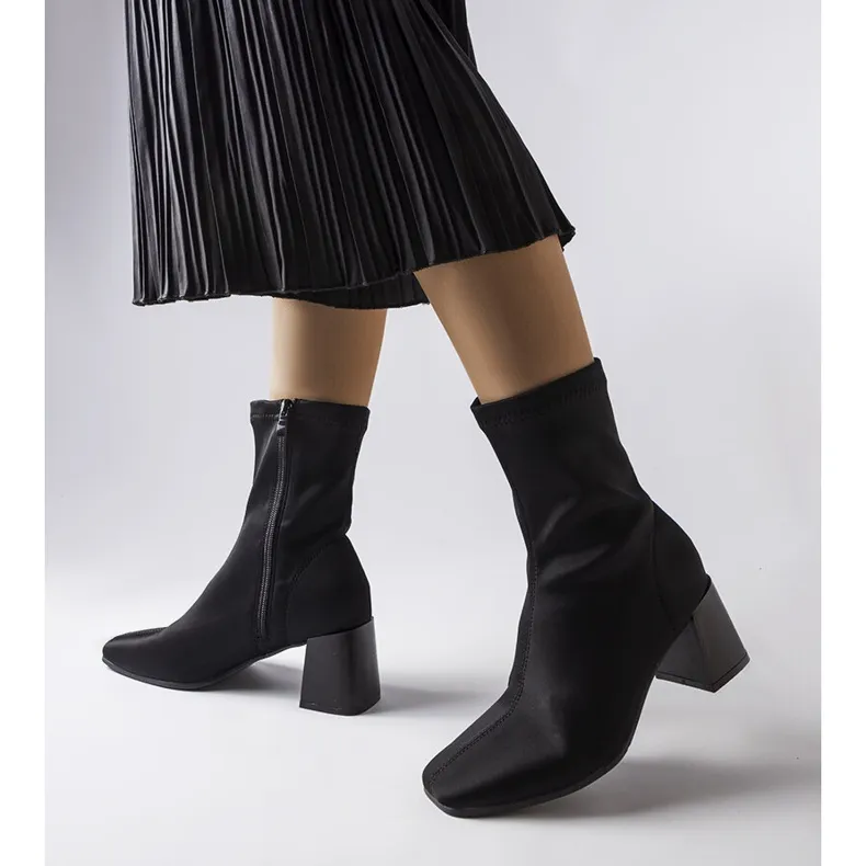 Bottines en satin noir Laforgen le noir