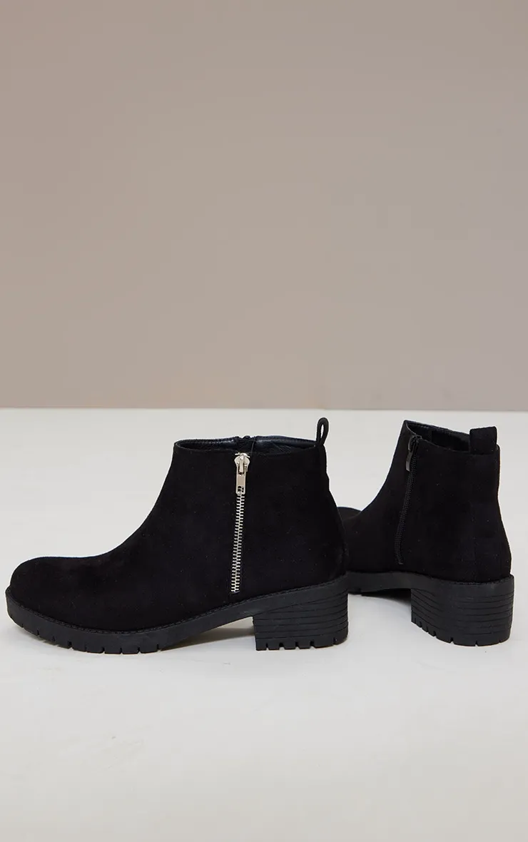 Bottines en suédine noires à zip