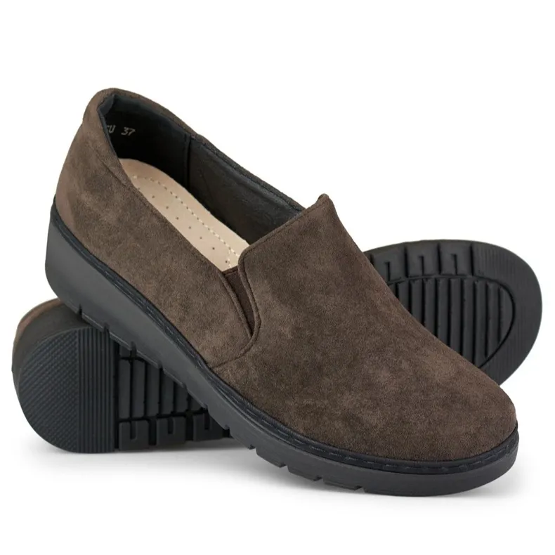 Chaussures confortables en daim marron pour femme brun