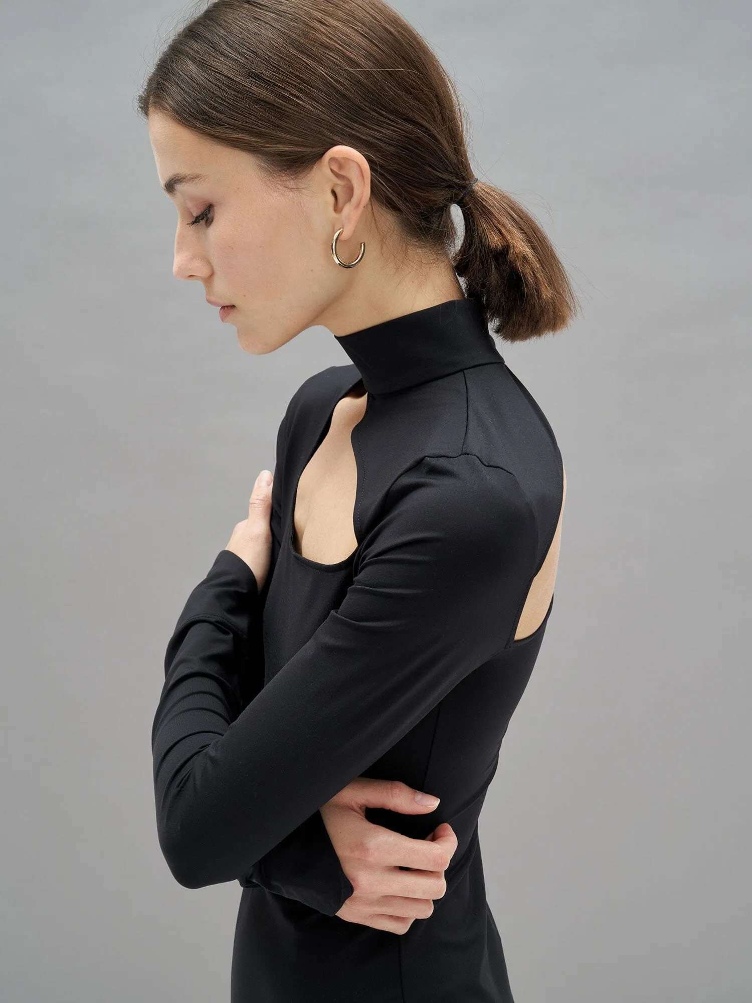 GAIA - Robe longue ajustée col cheminée et vague en jersey Hermione Noir