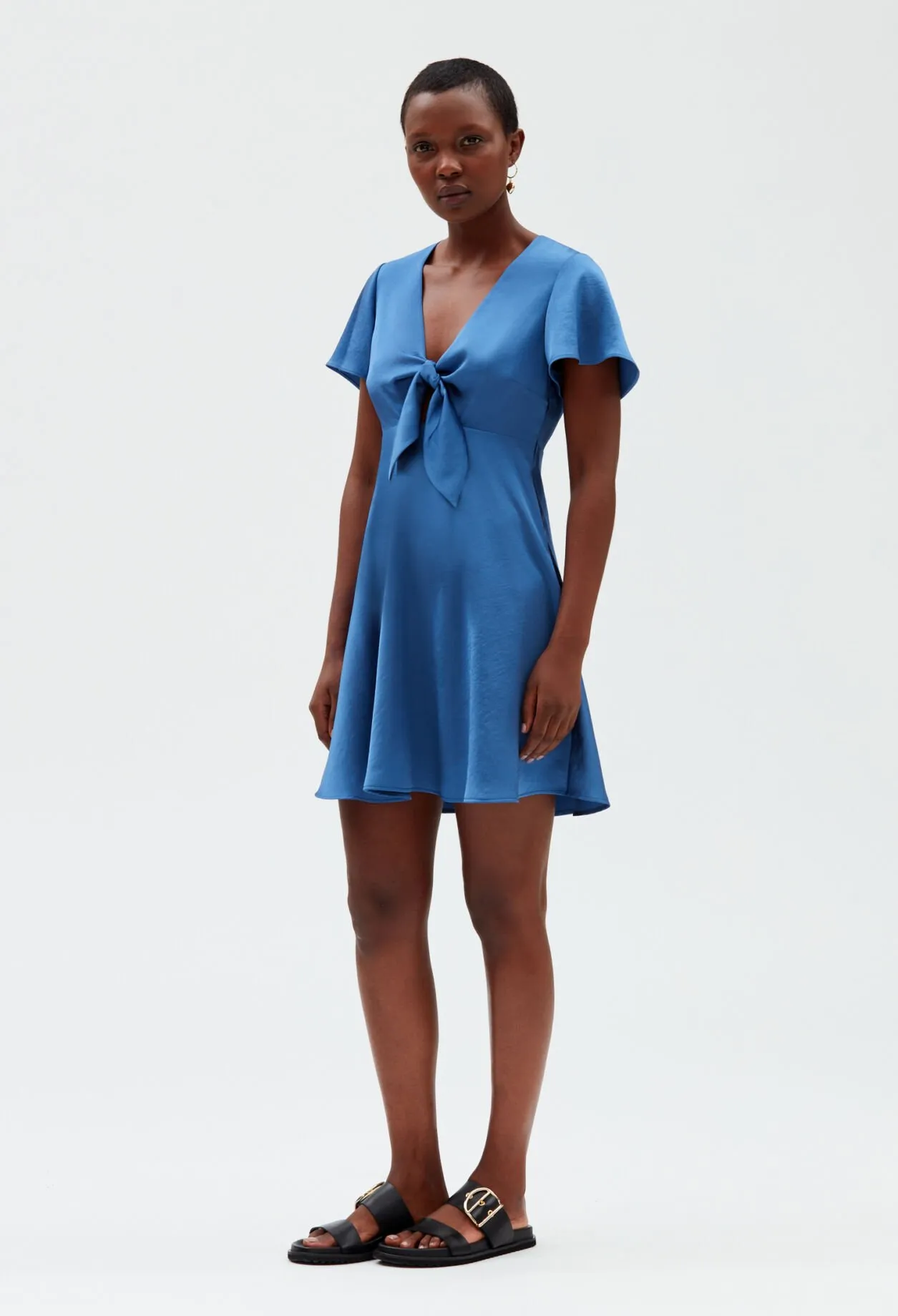 Robe courte fluide bleue | Claudie FR