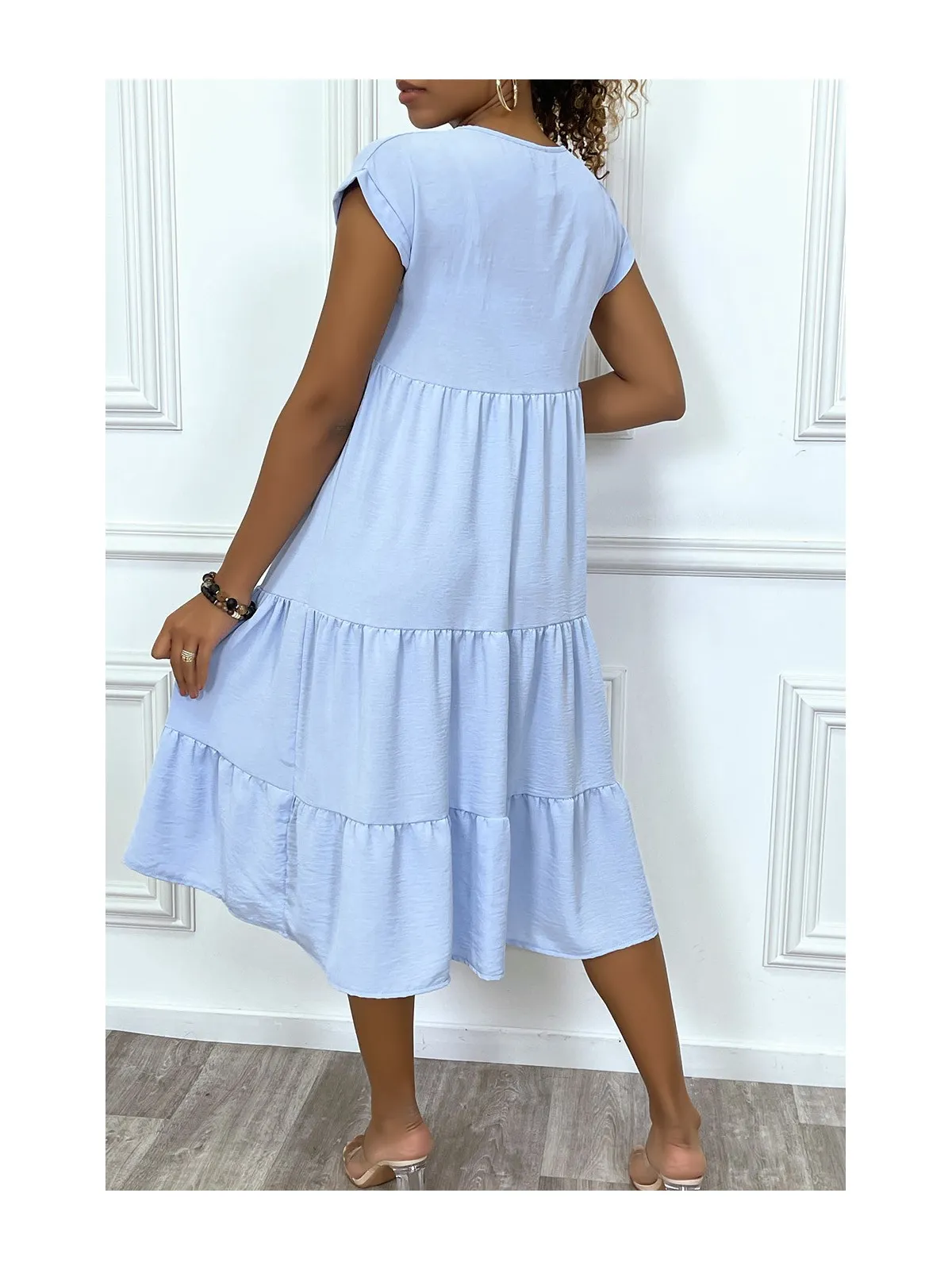 Robe fluide turquoise mi-longue col V