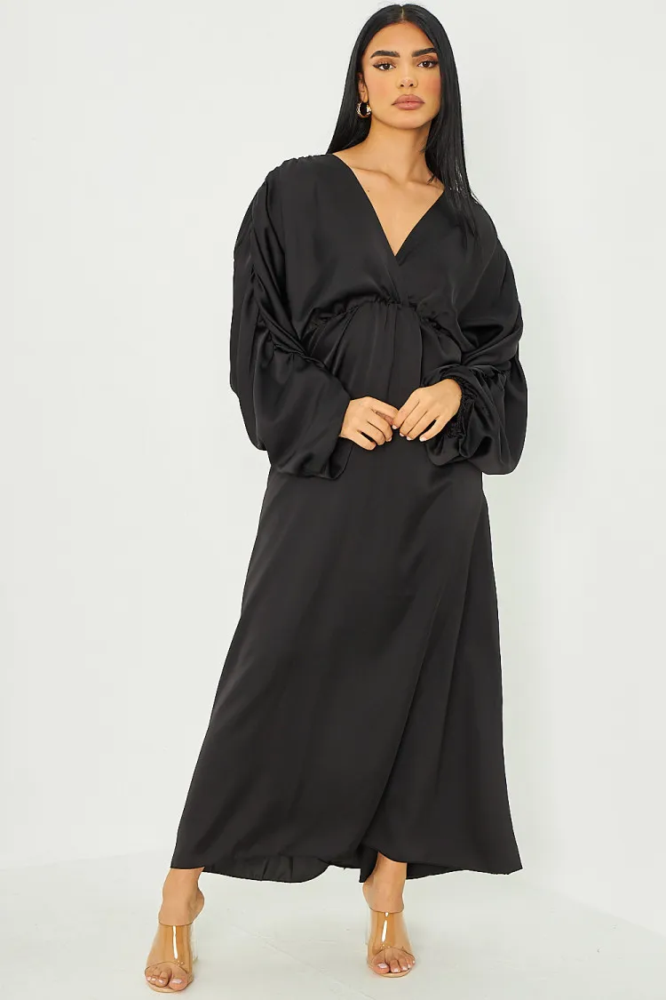 Robe manche bouffante satinée noire