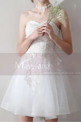 Robe Pour Mariage Courte Bustier En Dentelle Et Strass