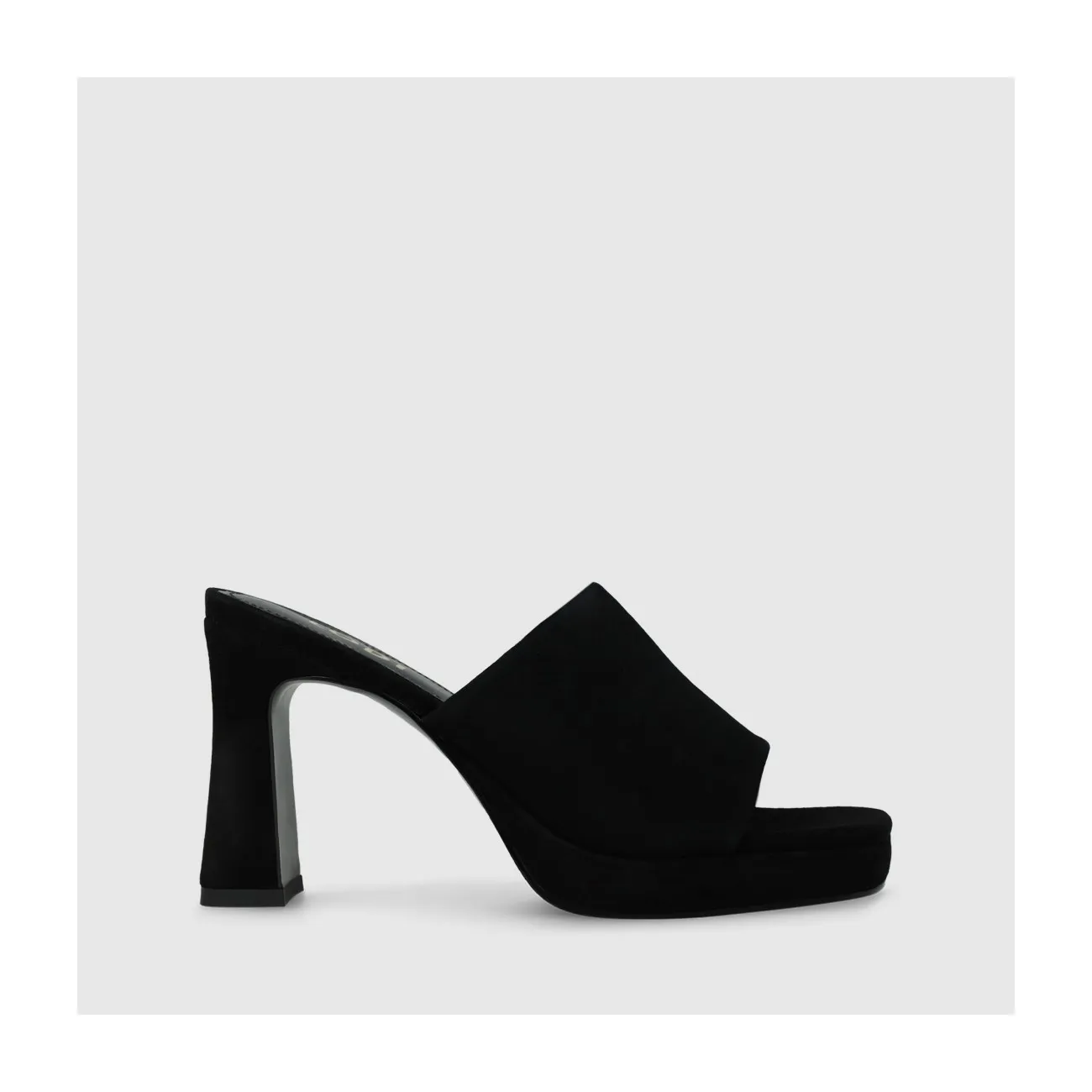 Sandale plateforme femme en daim noir.I LODI Chaussures pour femme online.