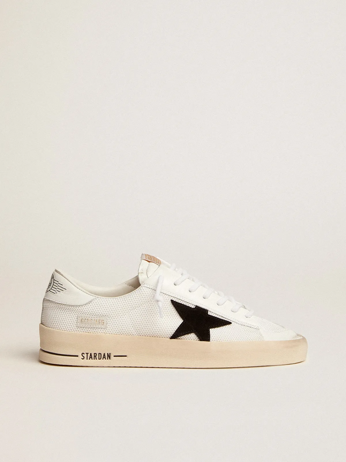 Stardan homme en résille blanche avec étoile en daim noir | Golden Goose