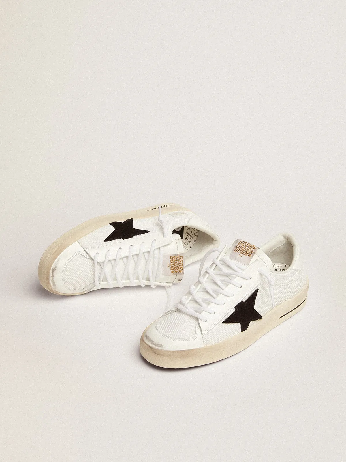 Stardan homme en résille blanche avec étoile en daim noir | Golden Goose