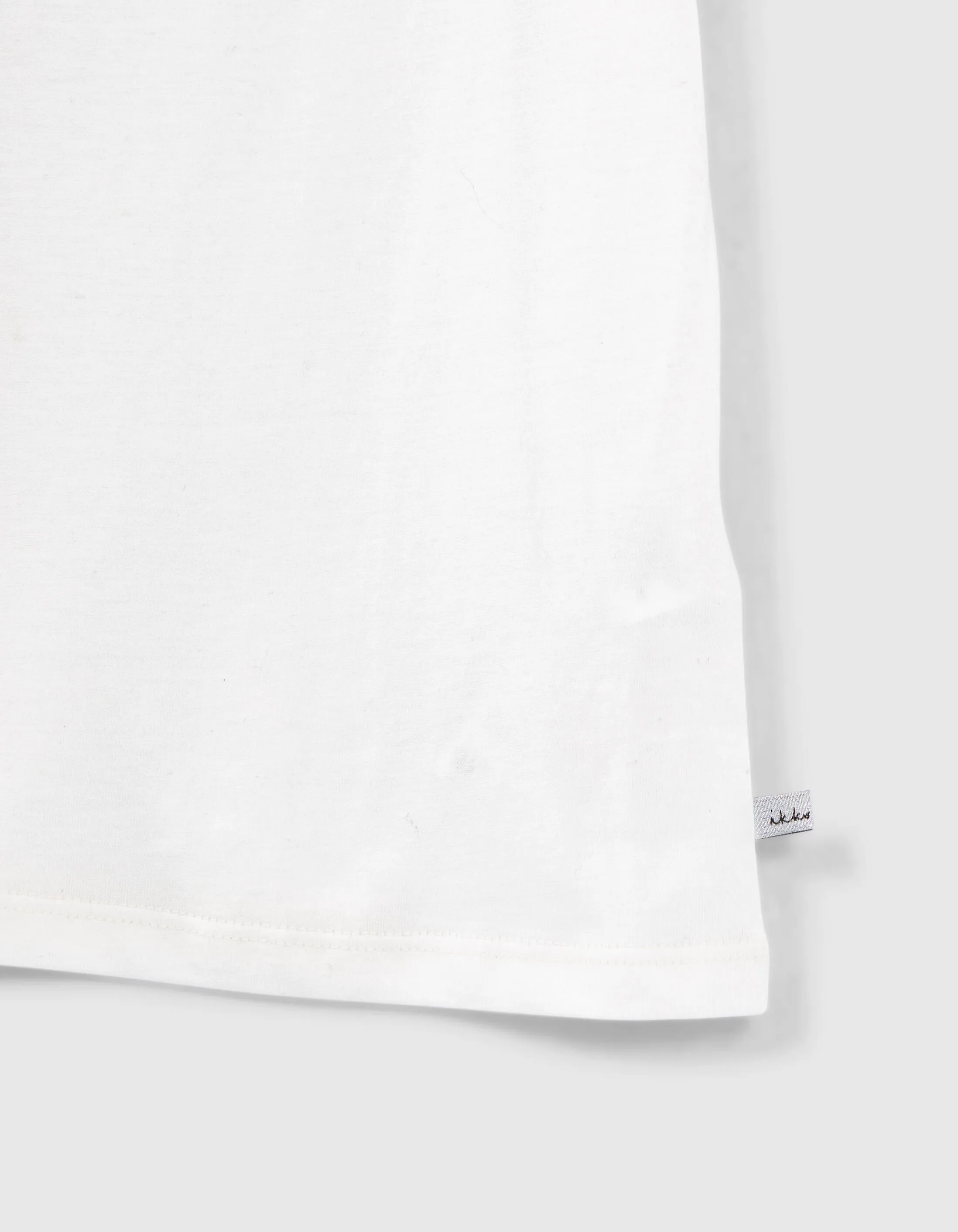 T-shirt blanc cassé col bijou fille