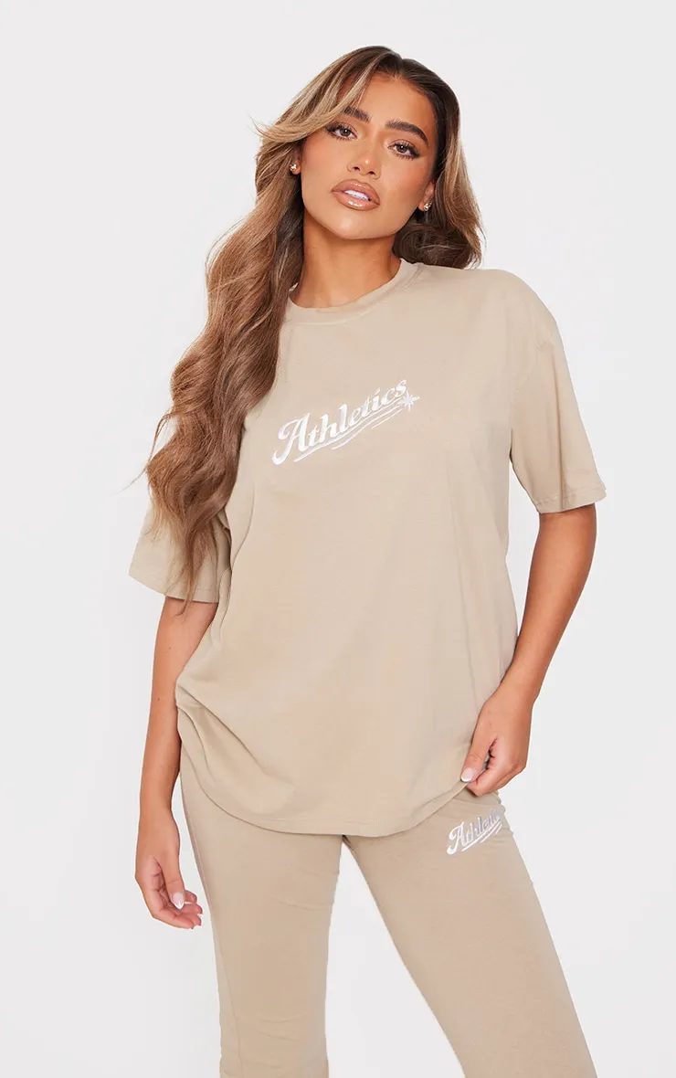 T-shirt oversize taupe à imprimé brodé