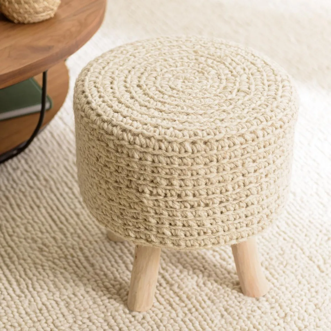 Tabouret rond 40x40cm laine tressée ivoire pieds bois naturel SACHA | 3 Suisses